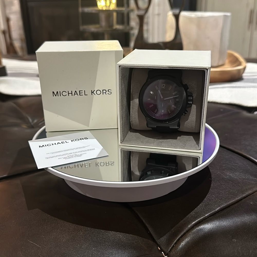 Authentic Michael Kors Men’s Dylan 45mm Chronograph Watch MK-8152, EUC - Picture 3 of 15